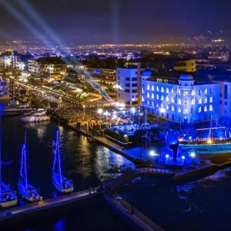 Διαμέρισμα Zoi's Central