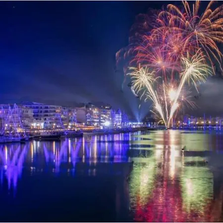 Zoi's Central Appartement Vólos