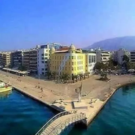 Zoi's Central *